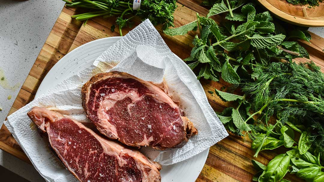 Choosing the Perfect Steak: Striploin, Ribeye, and Tenderloin
